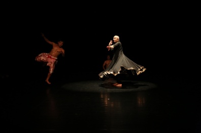 an-indian-contemporary-dance-show-in-opera-bastille-4
